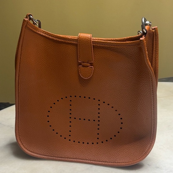 Brown Leather Shoulder Bag - Picture 2 of 6